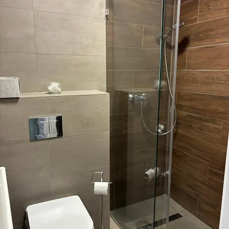 Apartment Bart Brzezno - 600 Metrow Do Plazy *